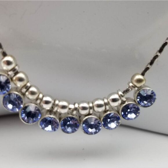 Attention grabber crystal drop bold necklace - Picture 2 of 2